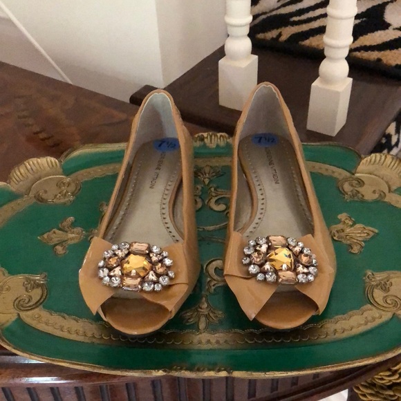 Adrienne Vittadini Shoes - Adrienne Vittadini Tan flat Peep-Toe Shoes